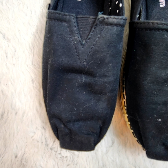 BOBS Black Canvas Slip on Espadrilles - Picture 3 of 11